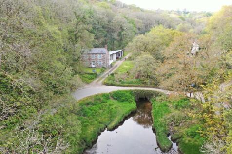 Trenarth Bridge, Mawnan Smith 5 bed cottage for sale