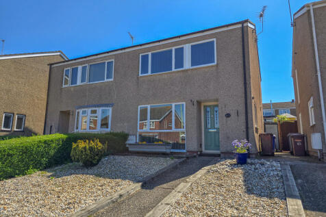Chapple Drive, Haverhill, Suffolk 3 bed semi