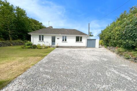 Kuggar, Kuggar TR12 3 bed detached bungalow for sale