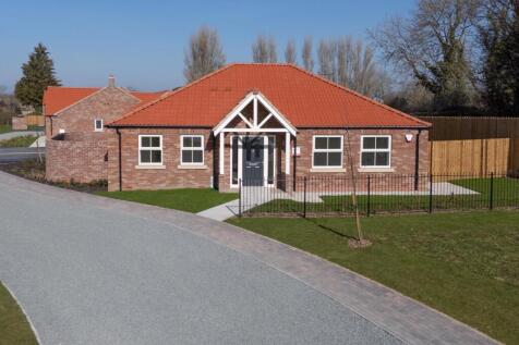 Tholthorpe, York 2 bed detached bungalow for sale