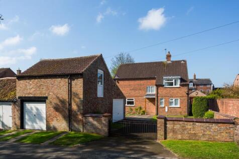 Newton On Ouse, York 3 bed detached house for sale