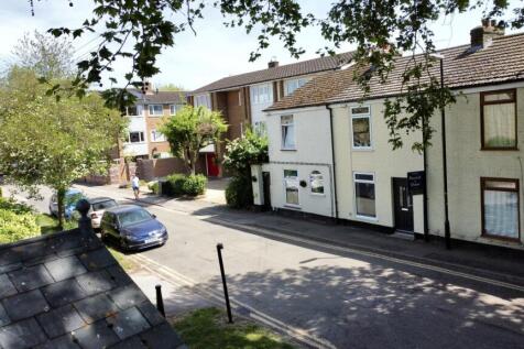 Annesdale, Ely, Cambridgeshire 2 bed terraced house for sale