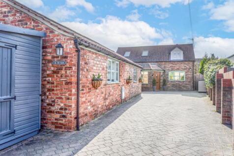 Front Street, Naburn, York 5 bed detached house for sale