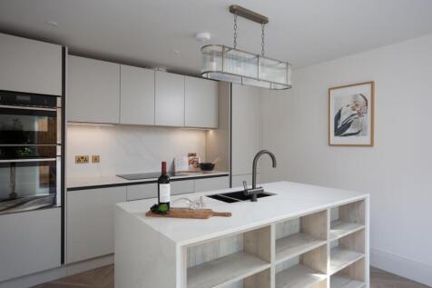 Homestead View, Beverley Court... 2 bed apartment for sale