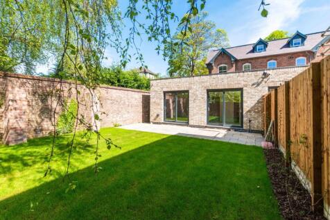 Seebohm Lodge, Beverley Court... 2 bed detached bungalow for sale