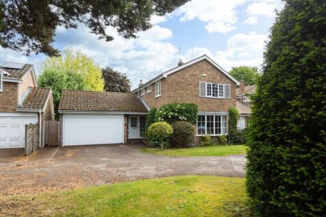 Skipwith Road, Escrick, York 4 bed link detached house for sale