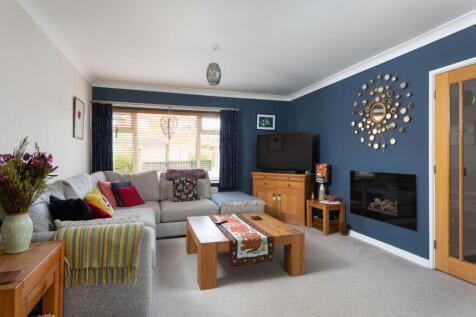 Easthorpe Drive, Nether Poppleton, York 5 bed detached house for sale