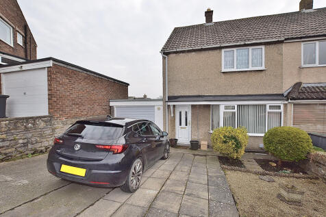 2 bedroom semi-detached house for sale