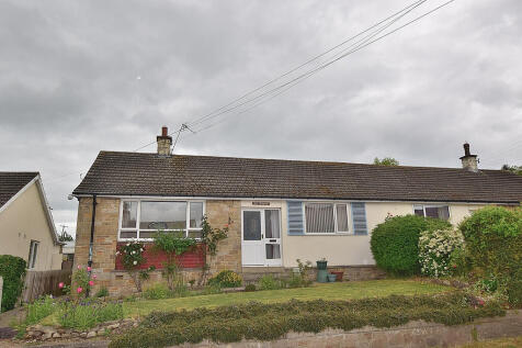 2 bedroom semi-detached bungalow for sale