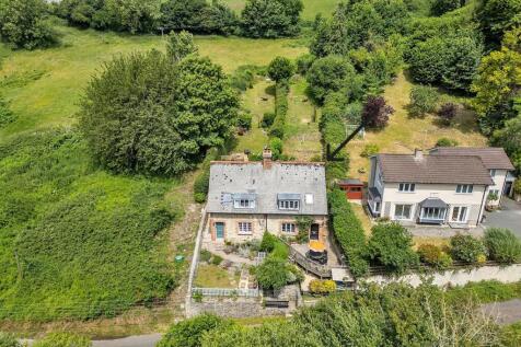 Hillside, Axmouth, Devon, EX12 3 bed cottage for sale