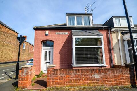 Thompson Road, Southwick 3 bed cottage for sale