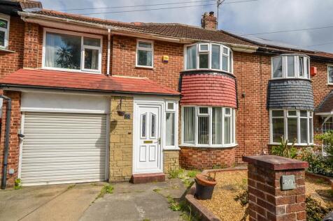 4 bedroom semi-detached house for sale