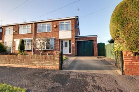 Ladysmith Road, Willerby, Hull 3 bed semi
