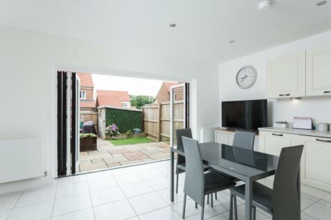 Pheasant Drive, Dishforth 3 bed end of terrace house for sale