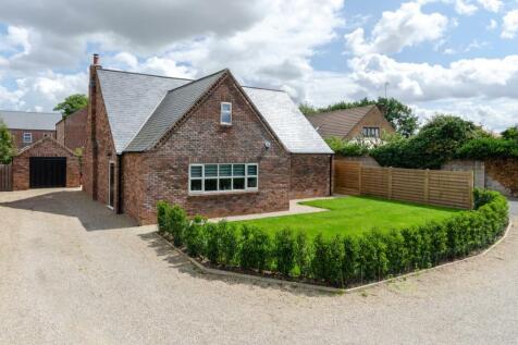Minskip Road, Boroughbridge 3 bed detached house for sale