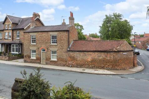 Horsefair, Boroughbridge 3 bed character property for sale
