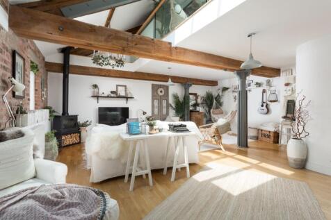 2 bedroom duplex for sale