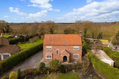 Main Street, Hemingbrough, Selby 6 bed detached house for sale