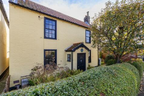 Pakefield Street, Lowestoft NR33 4 bed detached house for sale