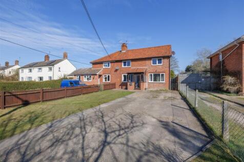 Brick Hill Cottages, Wissett IP19 3 bed semi