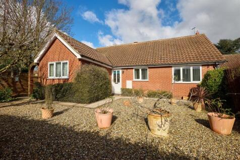 Robinson Road, Diss IP21 3 bed detached bungalow for sale
