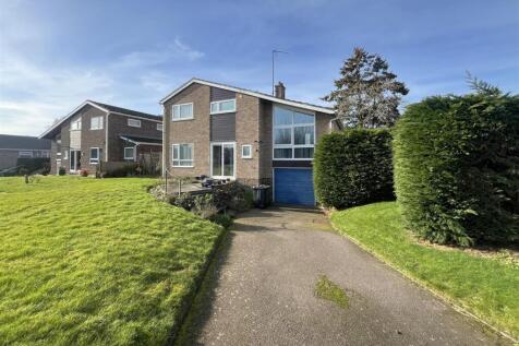 Woodlands, Harleston IP20 3 bed house for sale