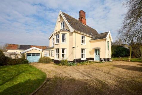 Station Road, Harleston IP21 5 bed detached house for sale