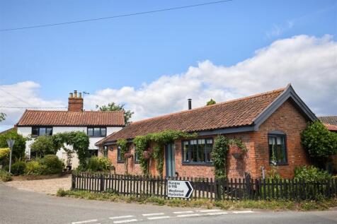 New Street, Eye IP21 4 bed detached house for sale