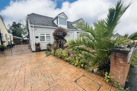 3 bedroom semi-detached bungalow for sale