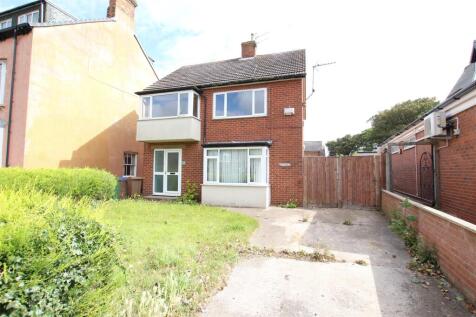 Cliff Road, Hornsea 3 bed detached house for sale
