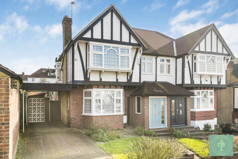 4 bedroom semi-detached house for sale