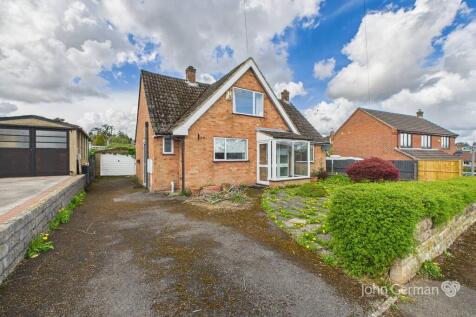 Park Avenue, Ashbourne 2 bed bungalow for sale
