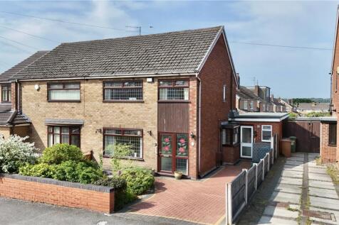 Holmlands Drive, Prenton, Merseyside... 3 bed semi