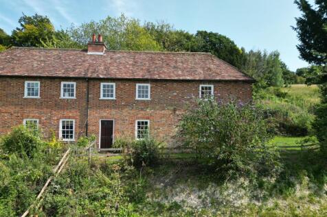 Gossy Hill Road, Wormshill... 3 bed semi