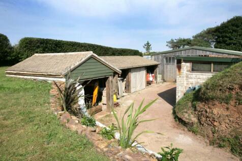 Detached house for sale