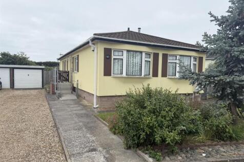 New Road, Clifton, Shefford 2 bed mobile home for sale