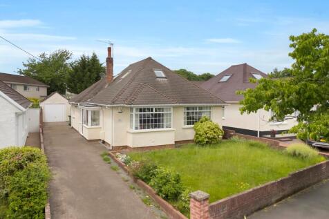 4 bedroom detached bungalow for sale