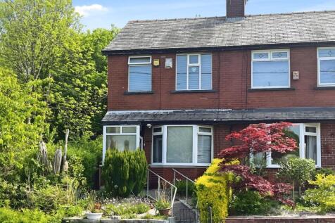 Cottage Lane, Derbyshire SK13 2 bed end of terrace house for sale