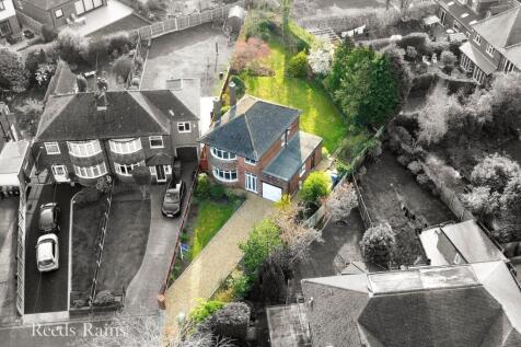 Rushyfield Crescent, Stockport SK6 3 bed detached house for sale