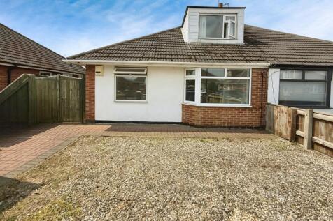 Kiddier Avenue, Lincolnshire DN33 3 bed bungalow for sale