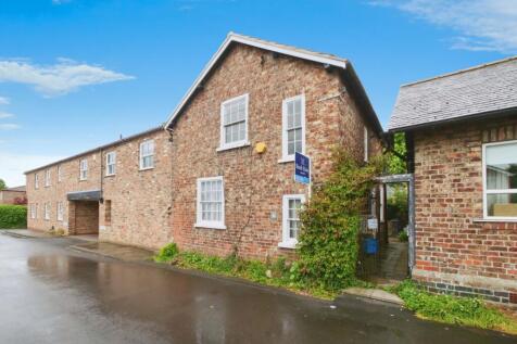 North Lane, York YO32 2 bed link detached house for sale
