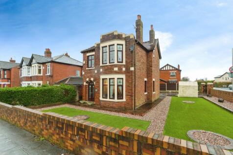 Park Road, Lancashire PR7 3 bed detached house for sale