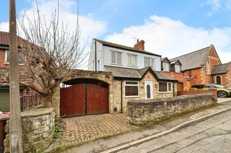 Main Street, Sheffield S25 2 bed detached house for sale
