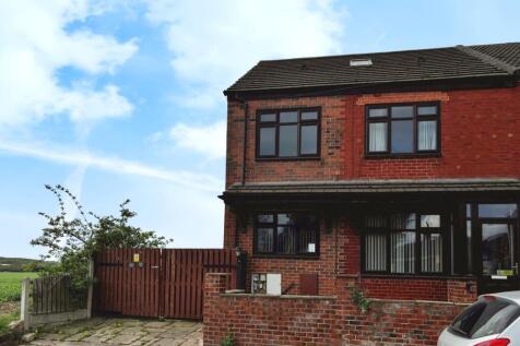 St. Johns Road, Sheffield S25 2 bed end of terrace house for sale