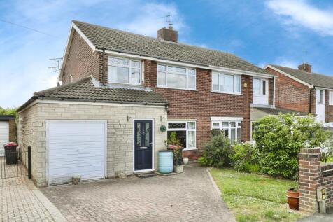 Northfield Drive, Worksop S81 3 bed semi