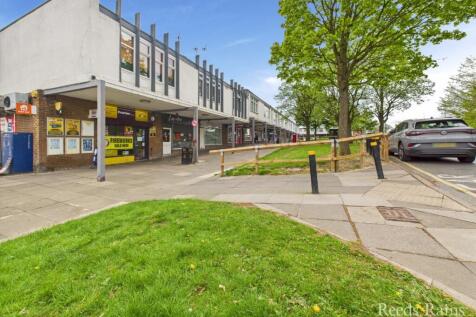 Cheveley Park Shopping Centre, Durham... 2 bed apartment for sale