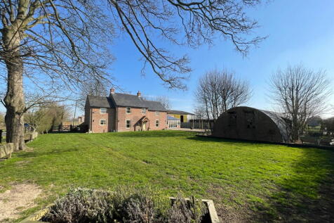 North Road, Gedney Hill, Spalding 3 bed detached house for sale