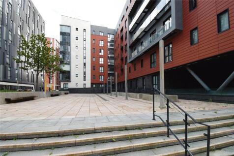 Plaza Boulevard, Liverpool... 2 bed apartment for sale