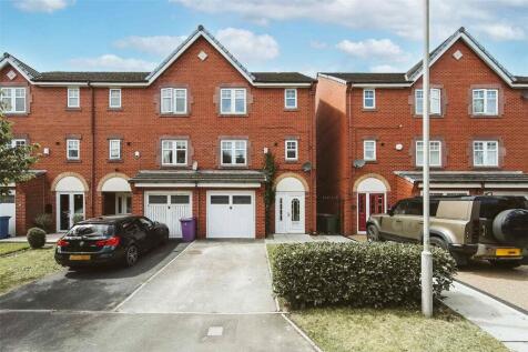 Halsnead Close, Liverpool... 4 bed house for sale