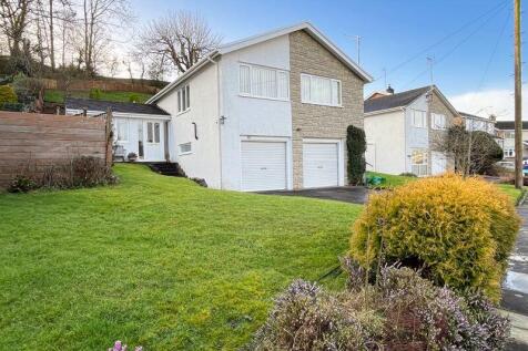 20 Mill Park, Cowbridge, The Vale of... 4 bed detached house for sale